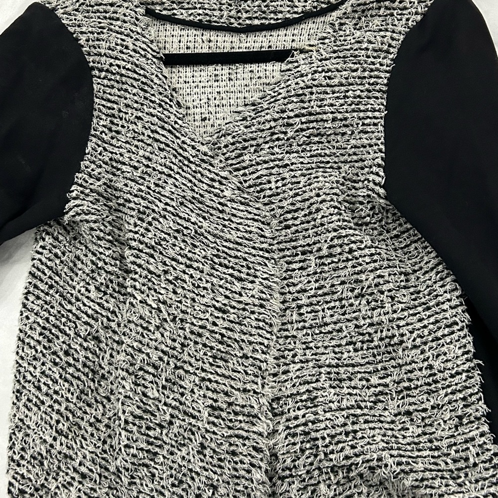 Vest/Sweater